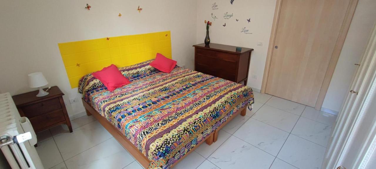 Mariposa Guest House Bari Bagian luar foto